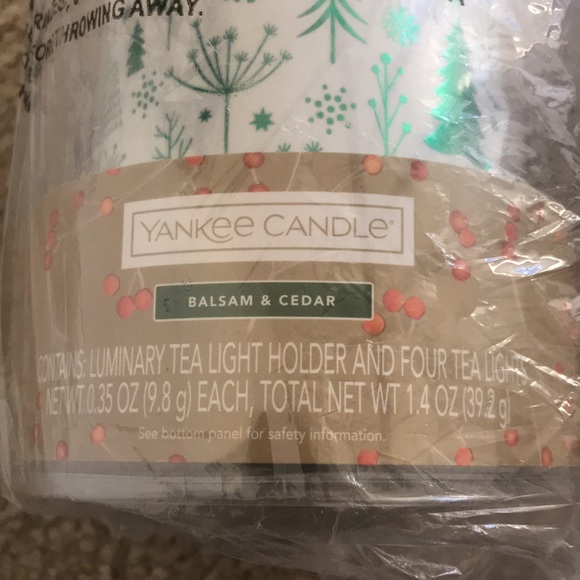 🎄NWT! YANKEE CANDLE LUMINARY TEA LIGHT HOLDER & 4 TEA LIGHTS🎄 - Picture 5 of 6
